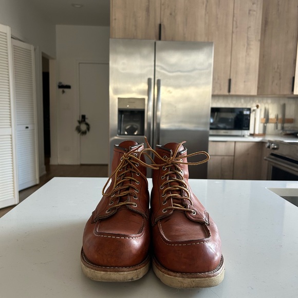 Red Wing Classic 6” Moc Toe Boot - Picture 5 of 9